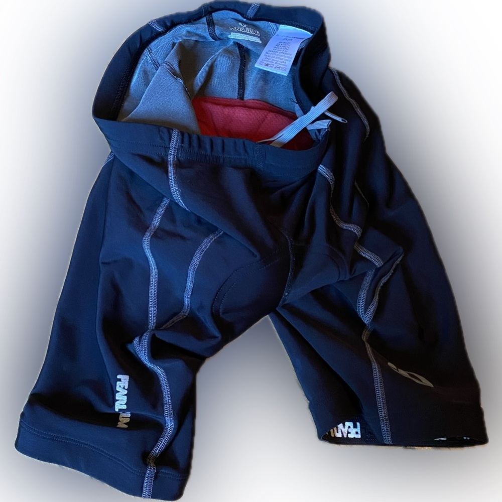 Pearl iZumi Shorts Size Medium